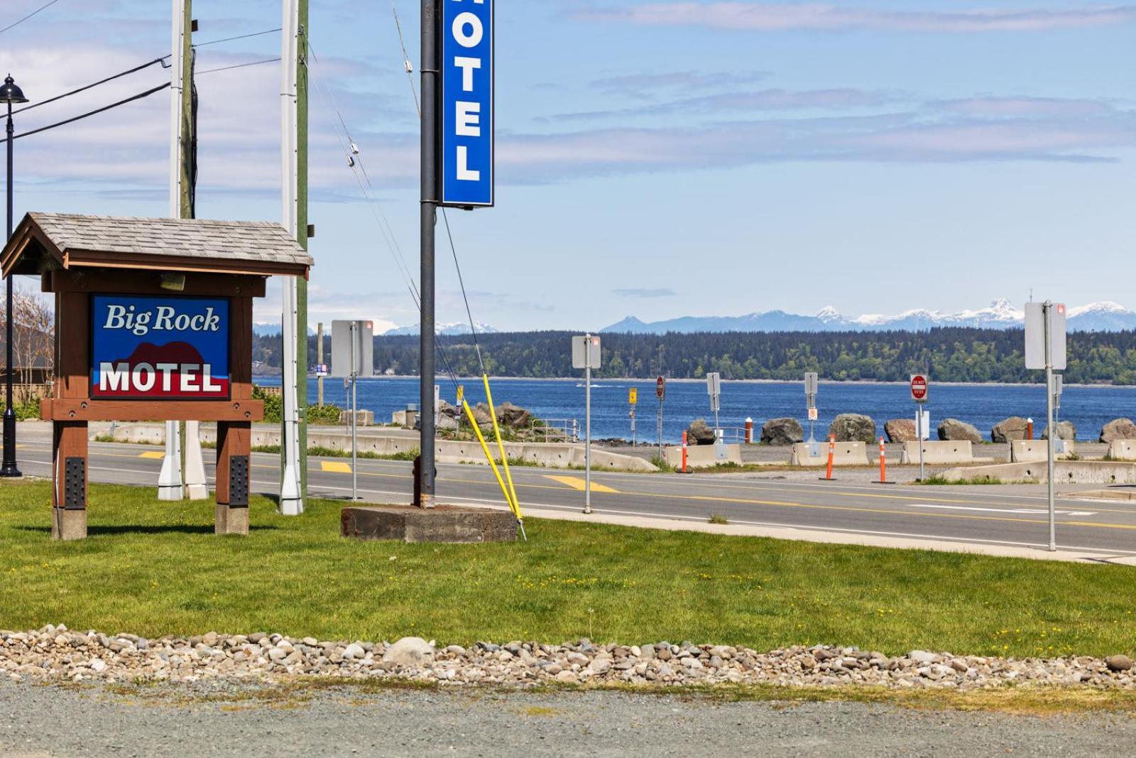 Big Rock Motel Campbell River Zewnętrze zdjęcie