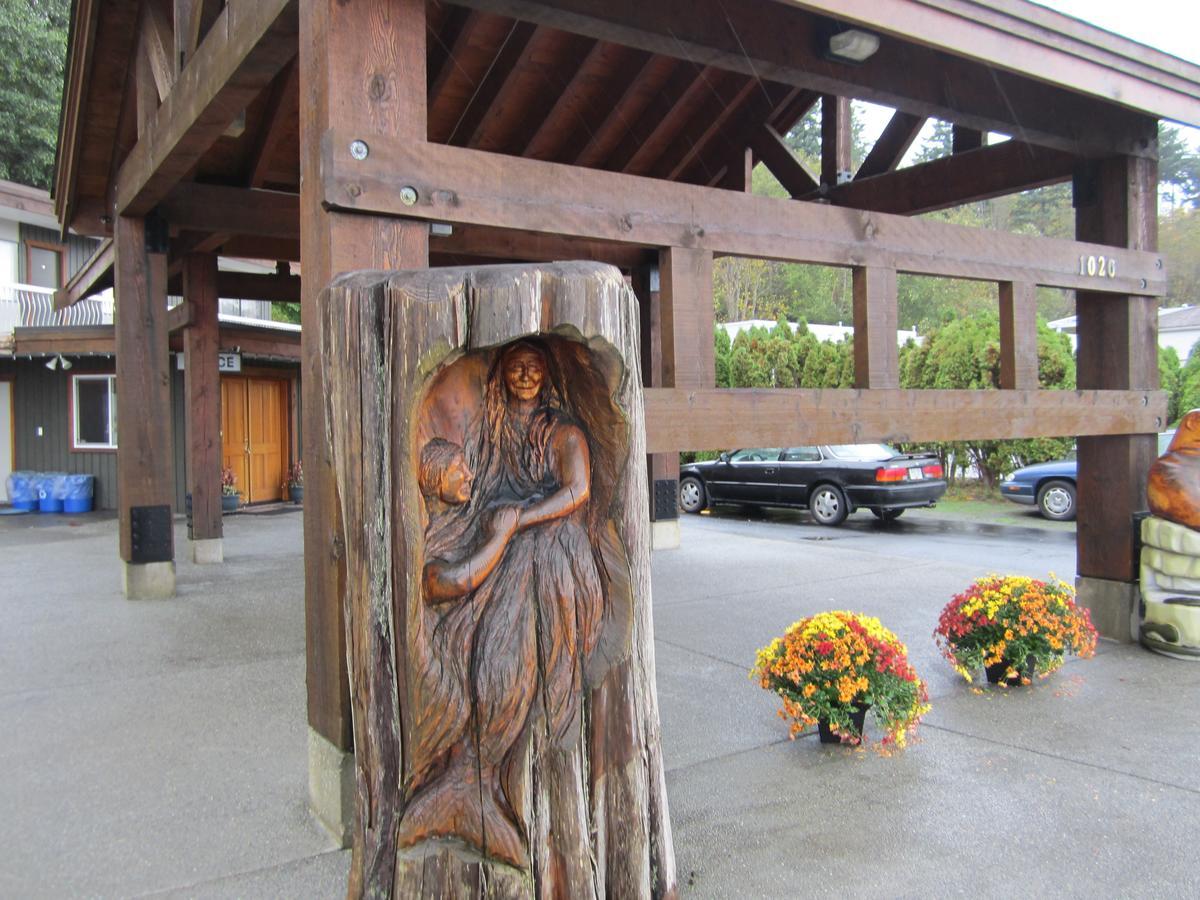 Big Rock Motel Campbell River Zewnętrze zdjęcie